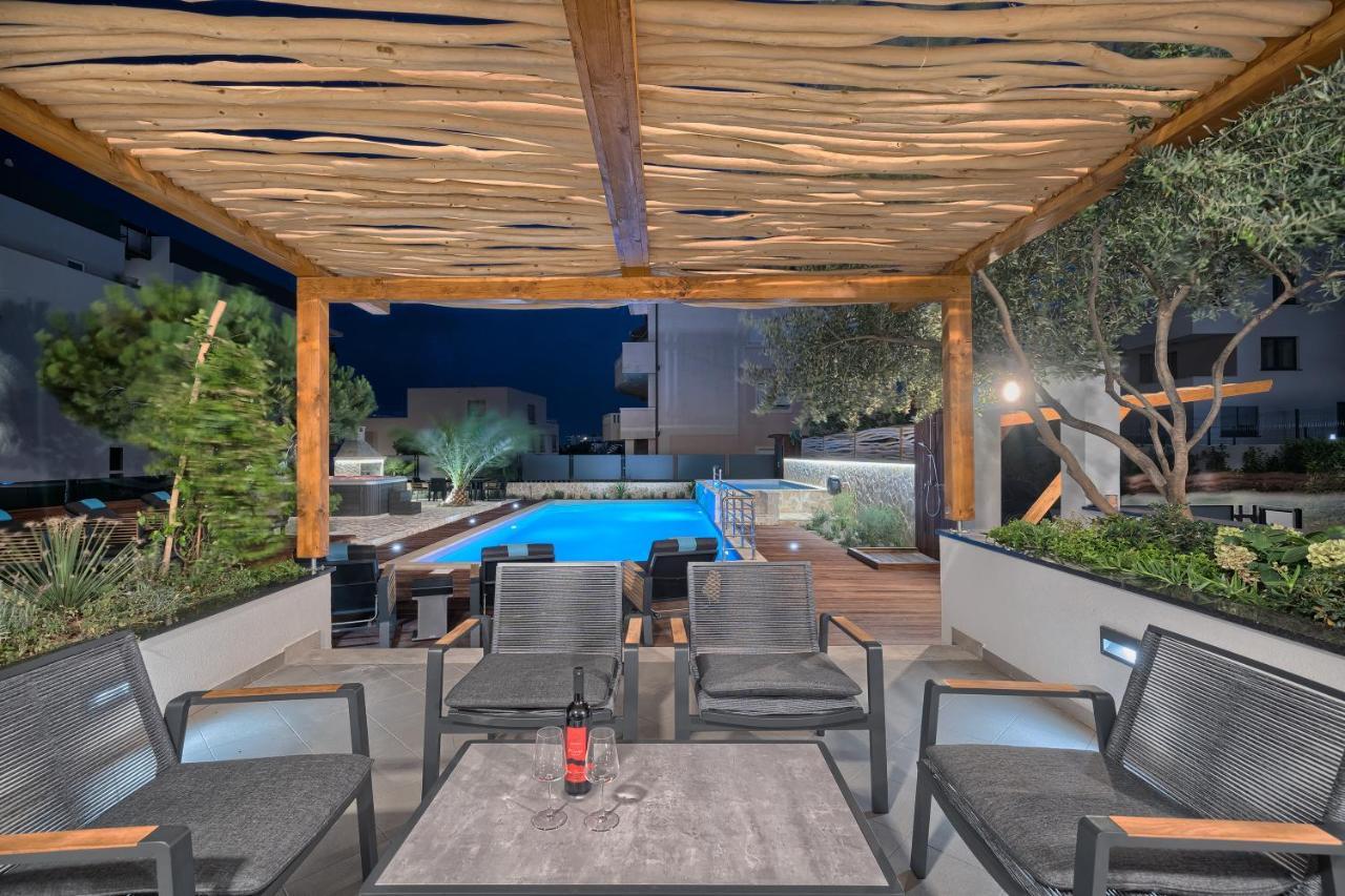 Liberty Living Apartments Сплит Екстериор снимка