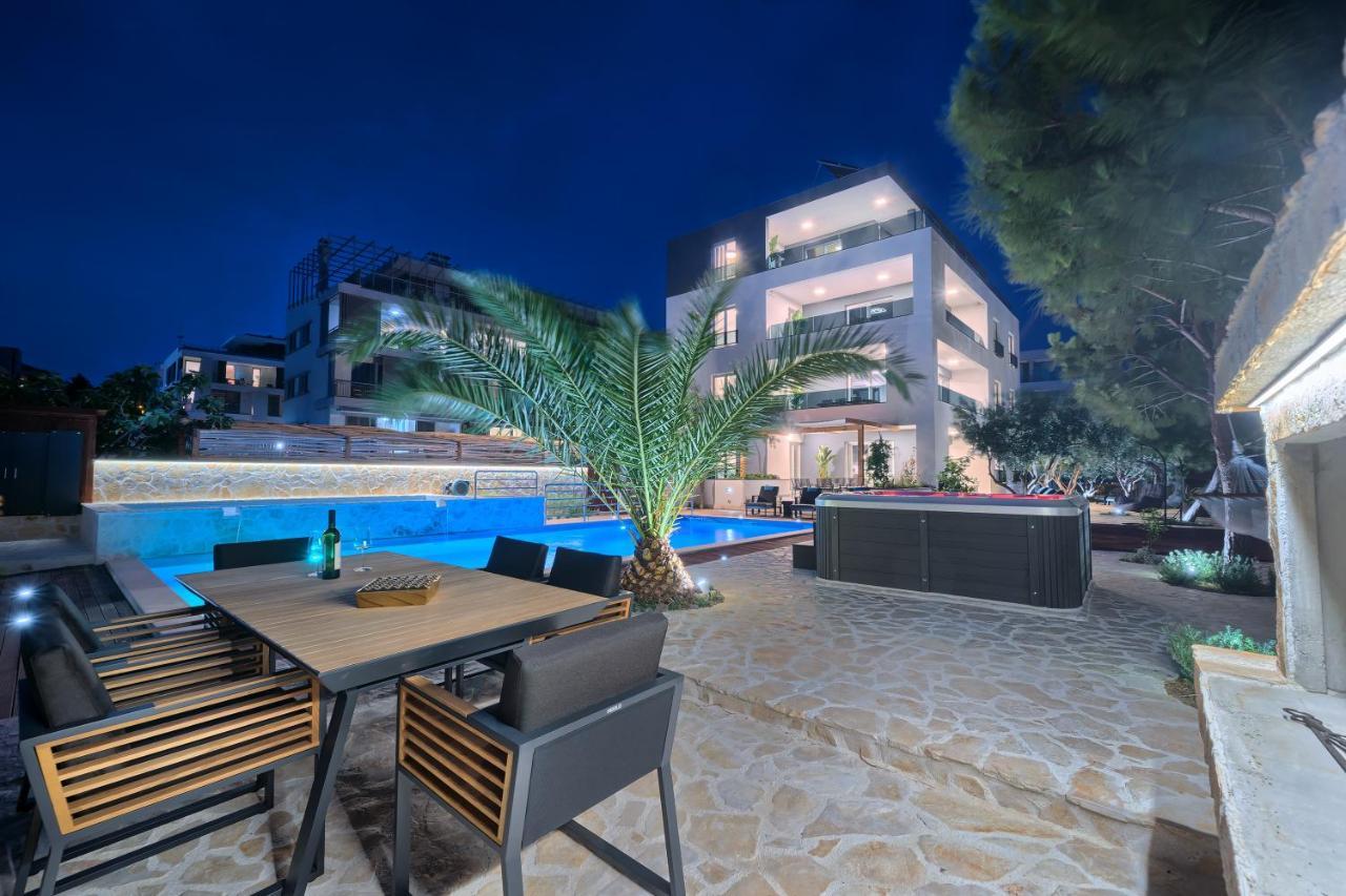 Liberty Living Apartments Сплит Екстериор снимка