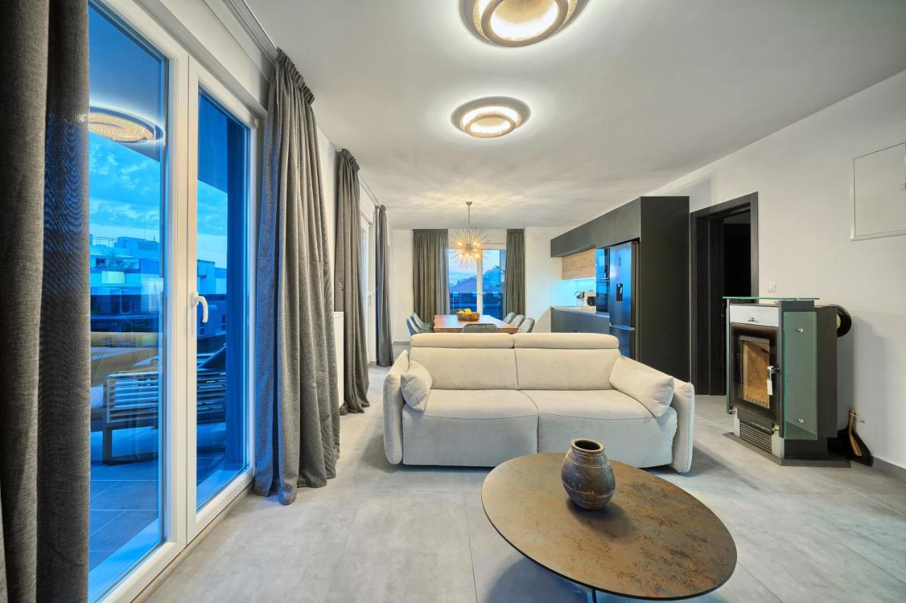 Liberty Living Apartments Сплит Екстериор снимка